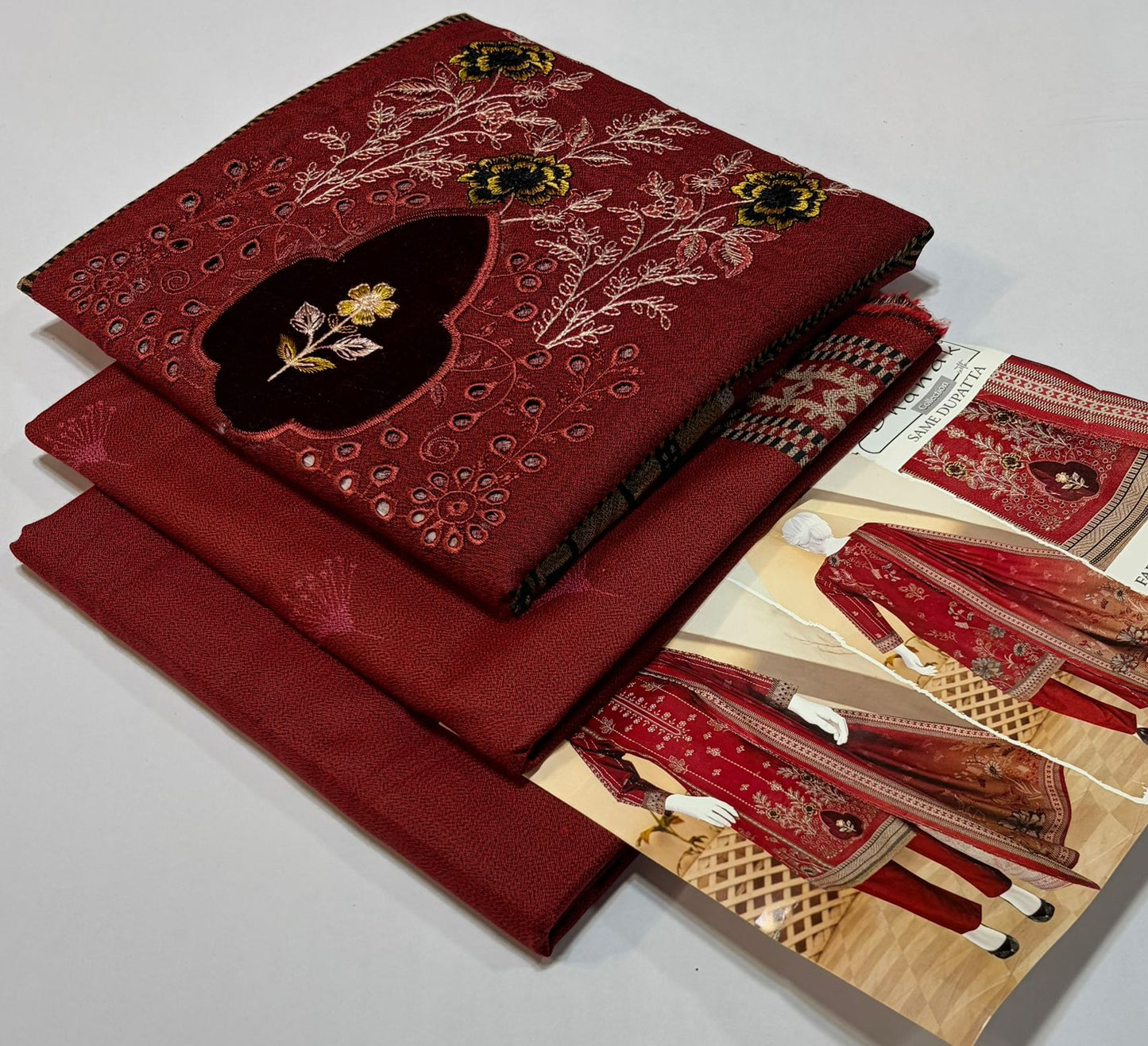 ELAAF 💯 Original 3-Piece Printed Dhanak Collection | Digital Embroidered Shirt, Printed Dupatta & Dyed Trouser | Winter Wear 2025