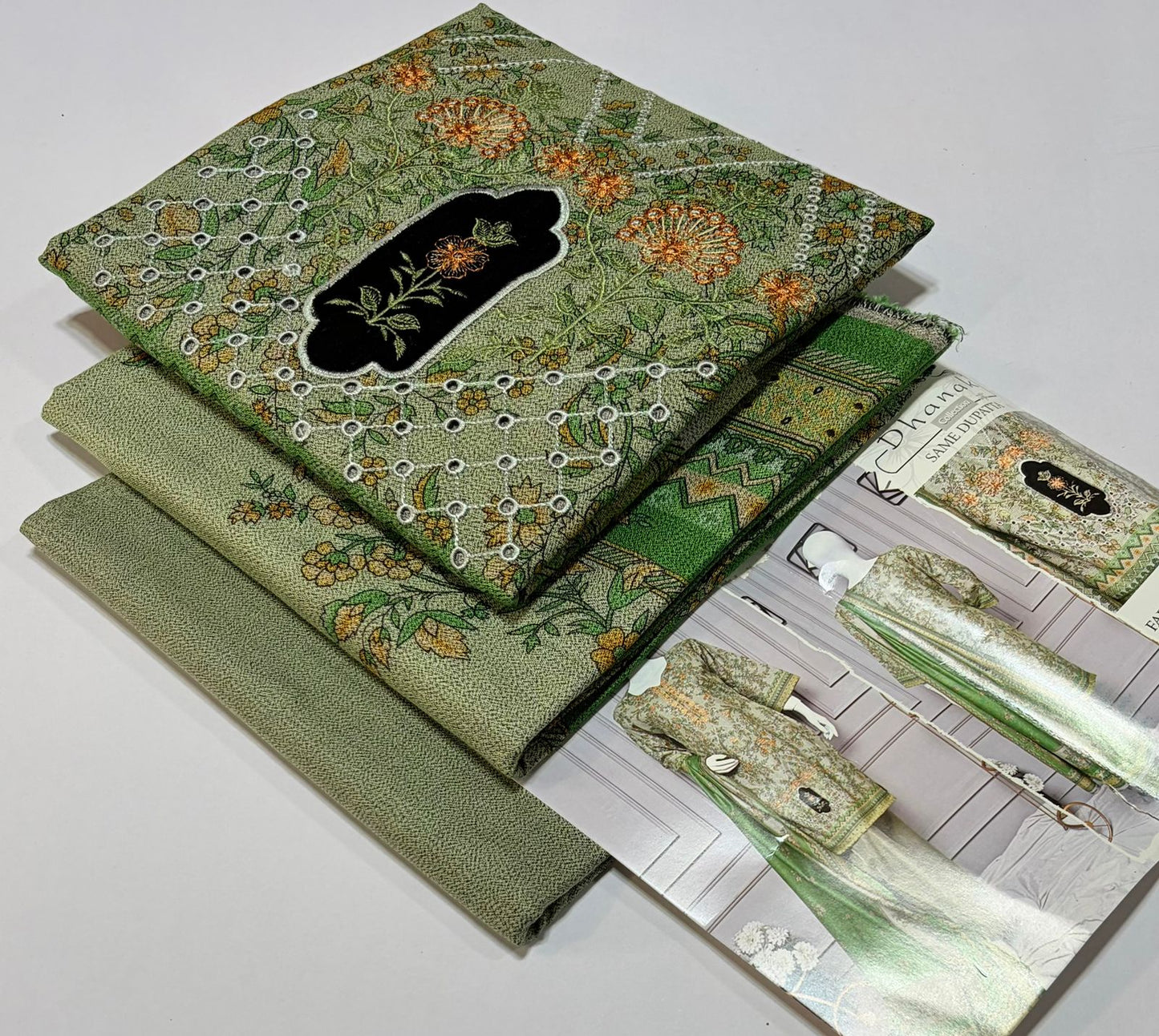 ELAAF 💯 Original 3-Piece Printed Dhanak Collection | Digital Embroidered Shirt, Printed Dupatta & Dyed Trouser | Winter Wear 2025