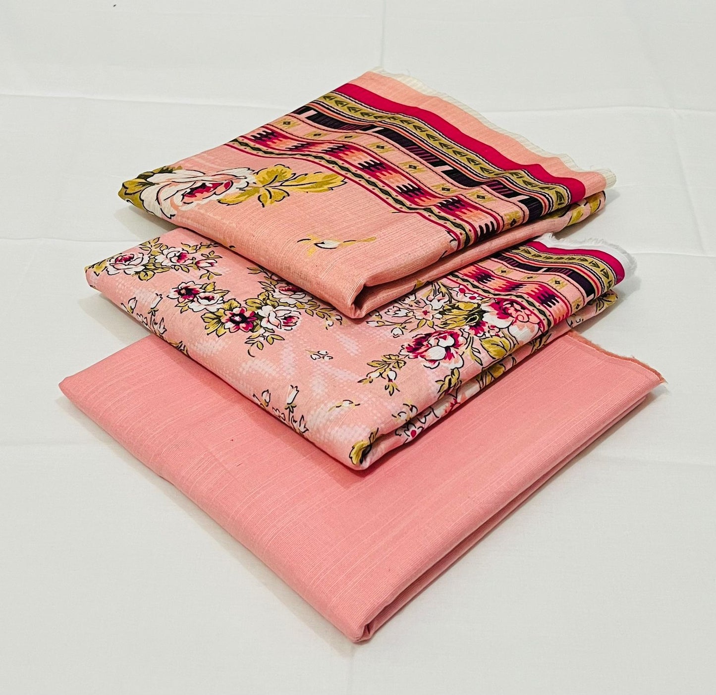 Almirah 💯 Original 3pc Printed Khaddar Collection 1008-WA0019