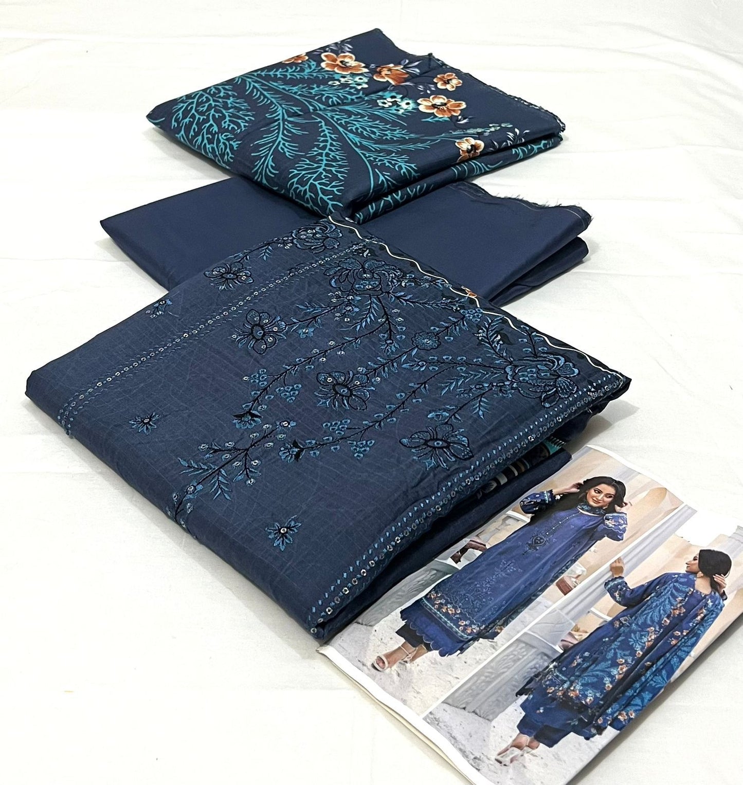 AZURA Original 3 Piece Embroidered Lenin Bana Dora Collection