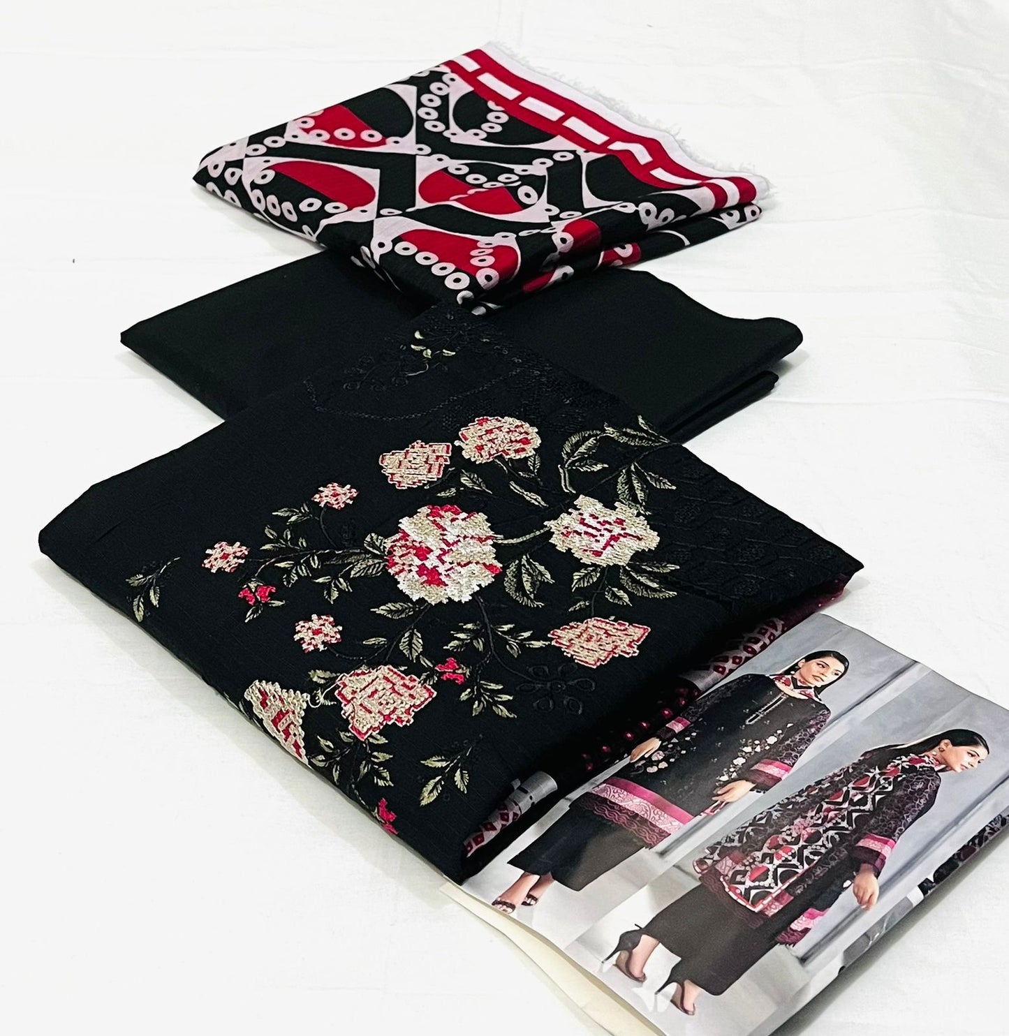 AZURA Original 3 Piece Embroidered Lenin Bana Dora Collection