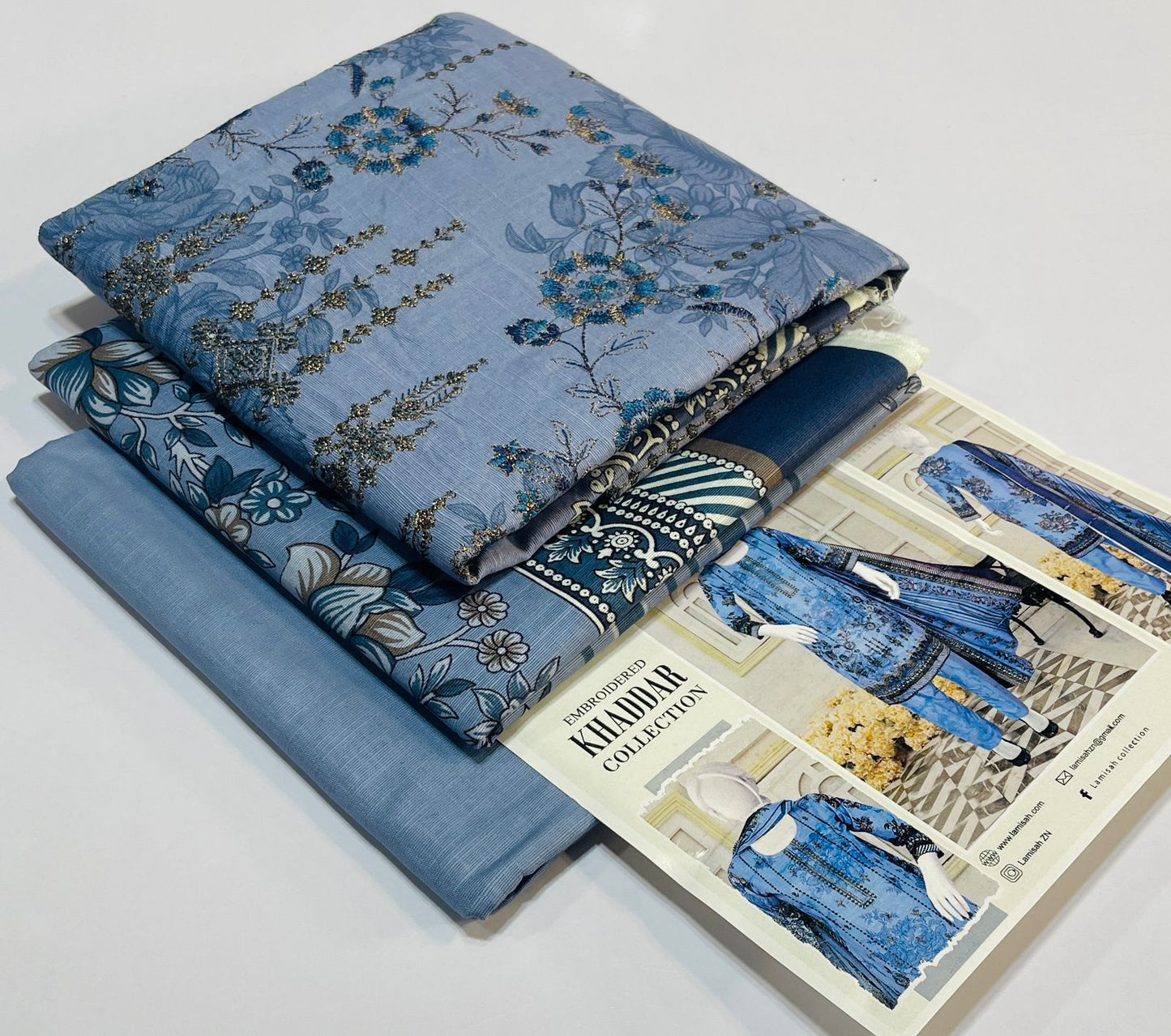 3 piece Embroidery khaddar Collection - DK04