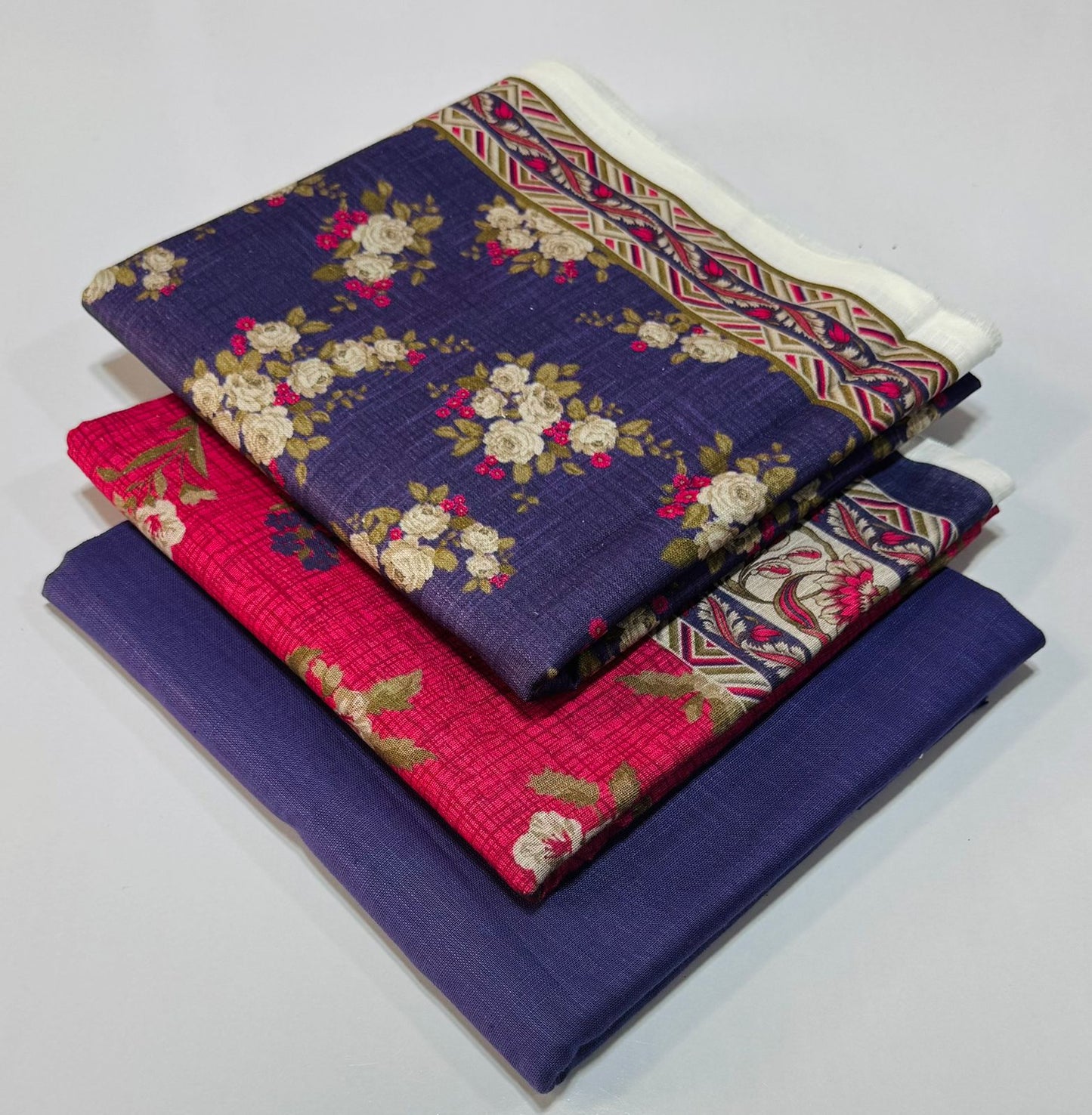 Almirah 💯 Original 3pc Printed Khaddar Collection 1008-WA0040